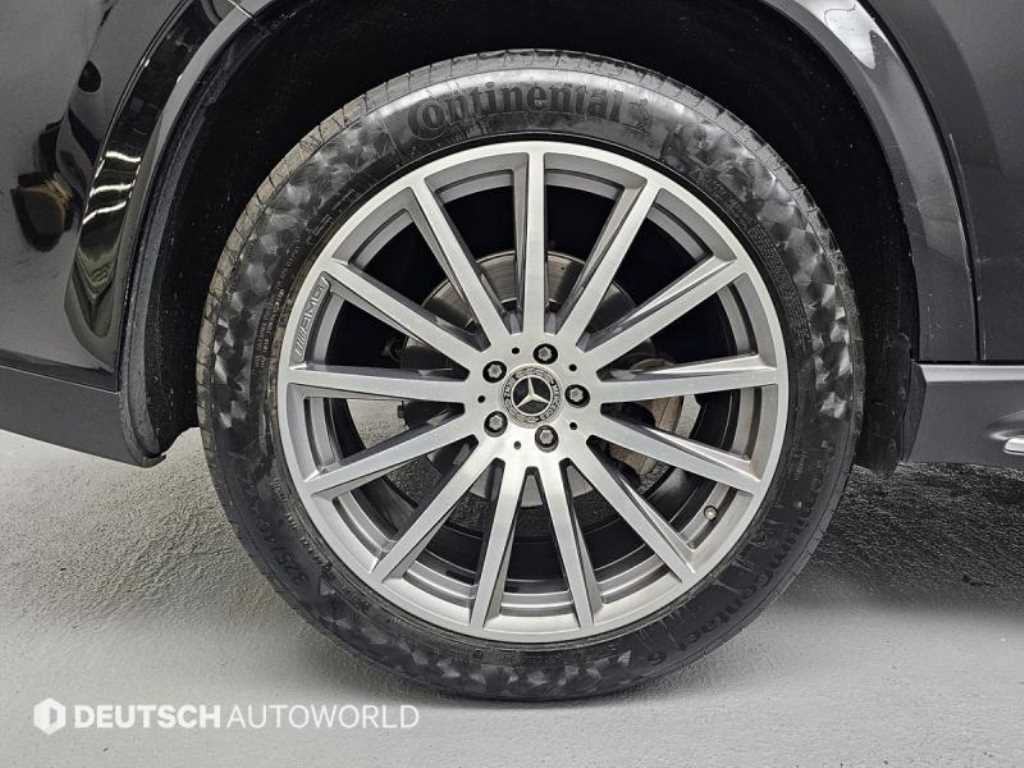 Mercedes Benz GLS Class - Vista 5