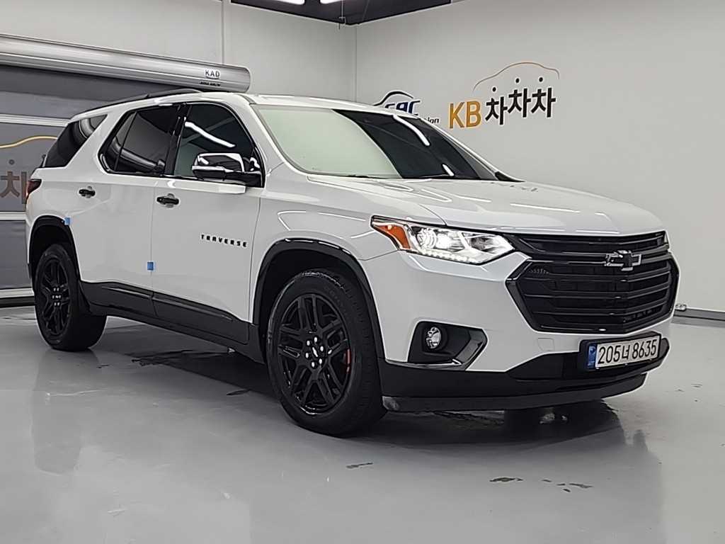 Chevrolet Travers - Vista 4