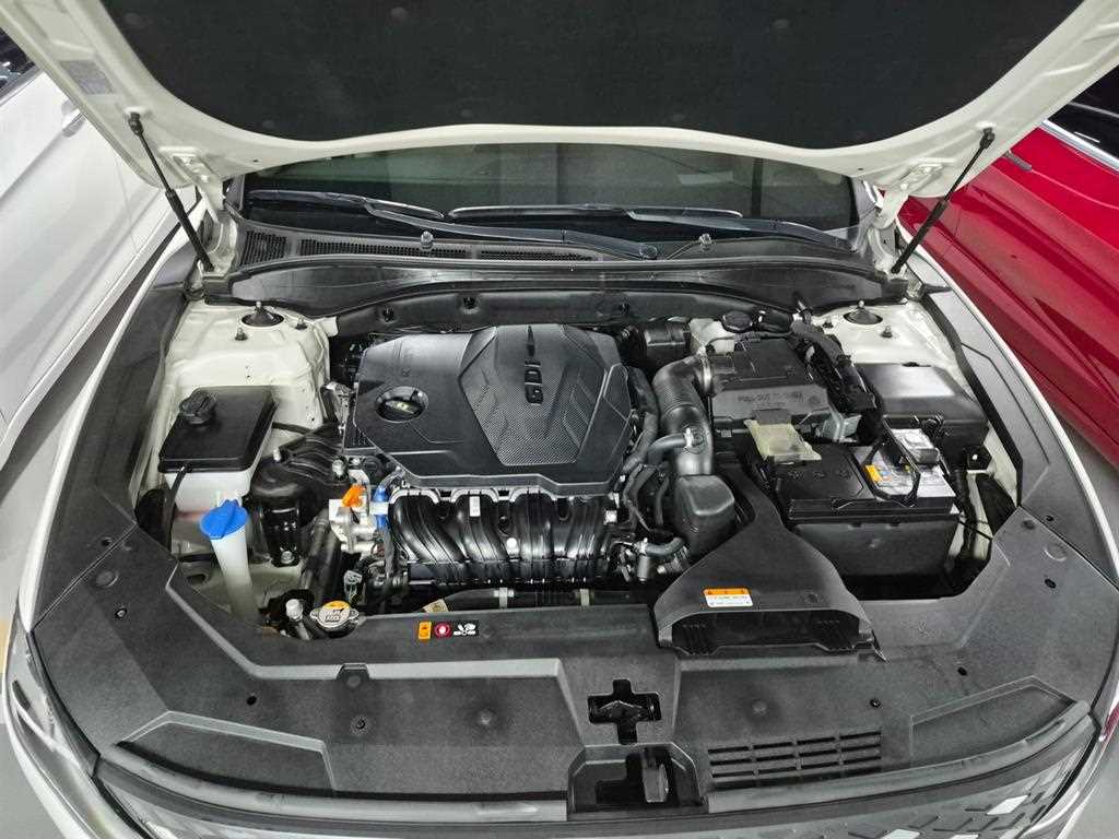 HYUNDAI Grandeur - Vista 6