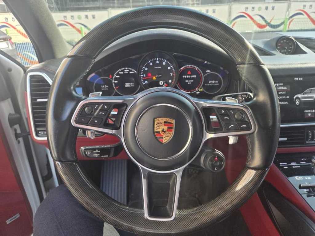 Porsche Cayenne - Vista 8