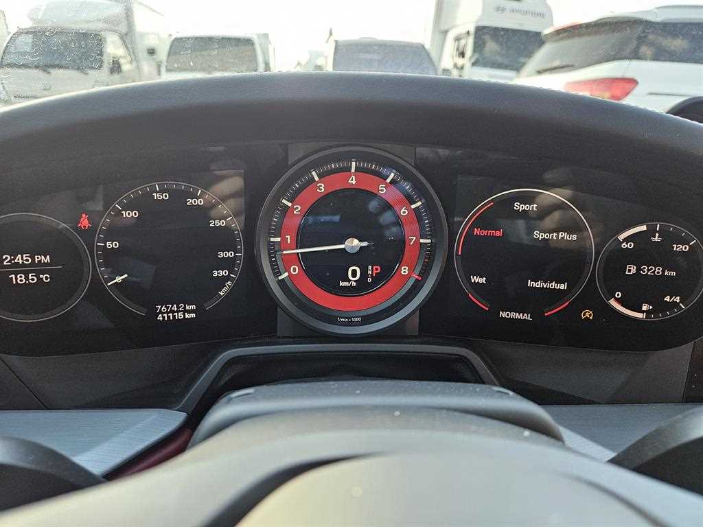 Porsche 911 - Vista 11