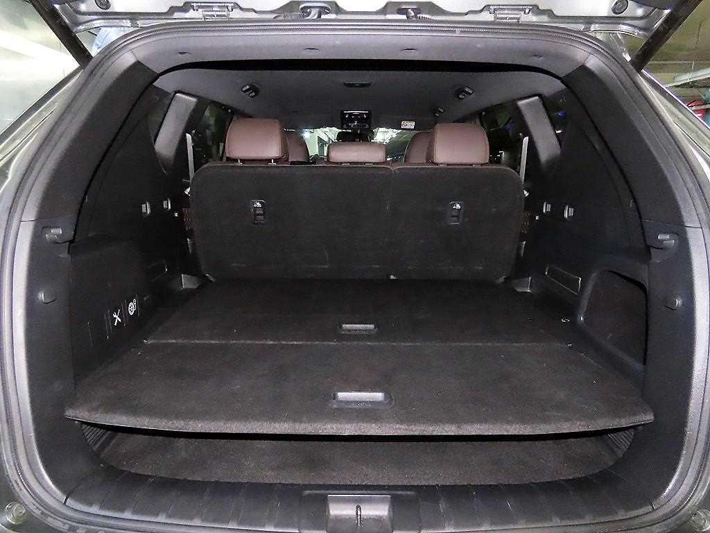 Ssangyong Rexton 2022 Gris - Importación desde Corea - HF Imports Iquique - Foto 17