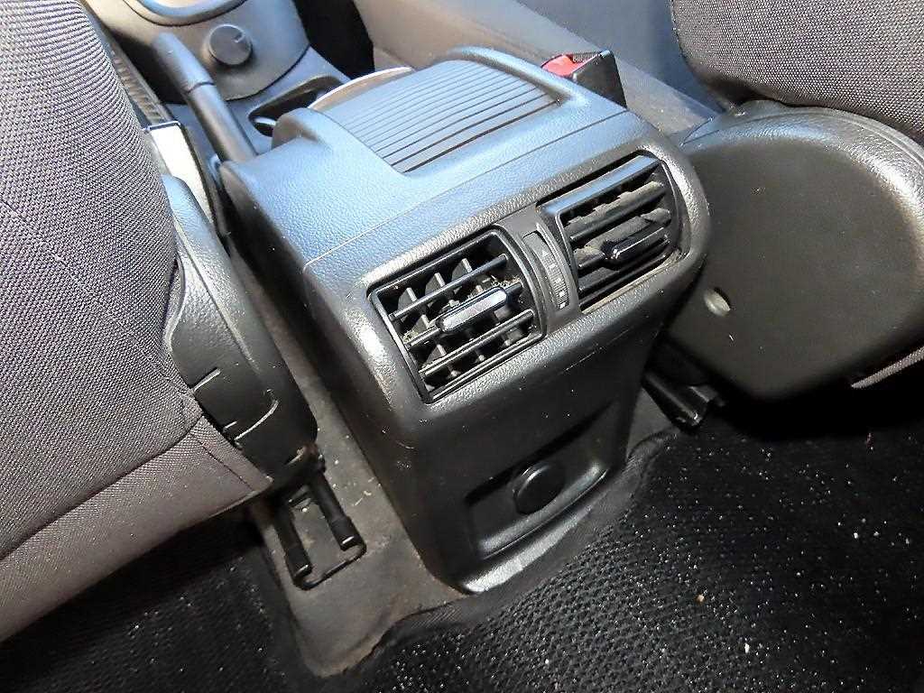 Chevrolet Orlando 2017 Plateado - Importación desde Corea - HF Imports Iquique - Foto 17