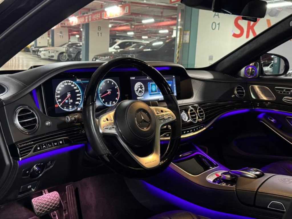 Mercedes Benz S Class - Vista 9