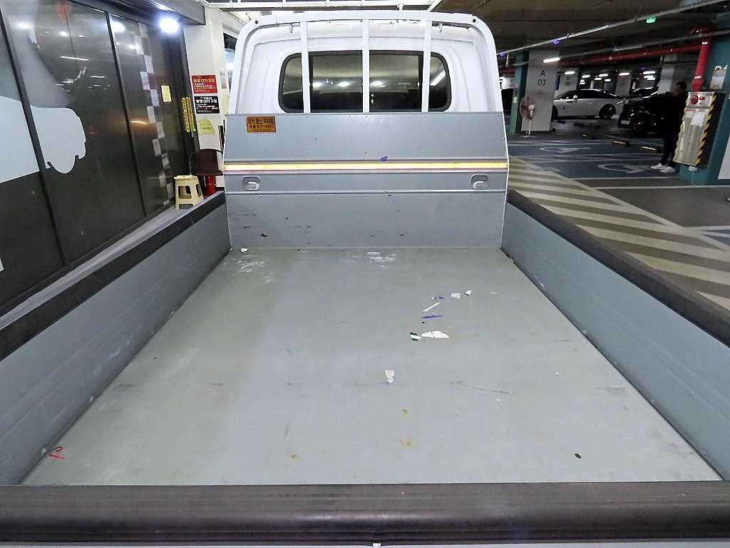 Small Truck Cargo (small) - Vista 6