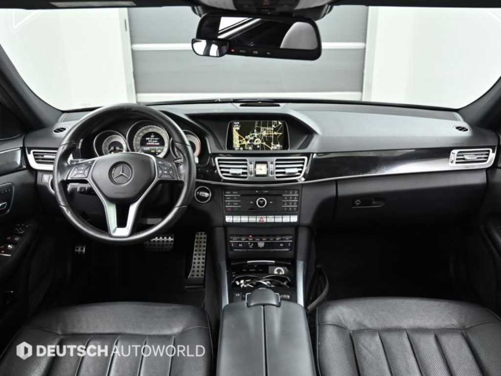 Mercedes Benz E class - Vista 7