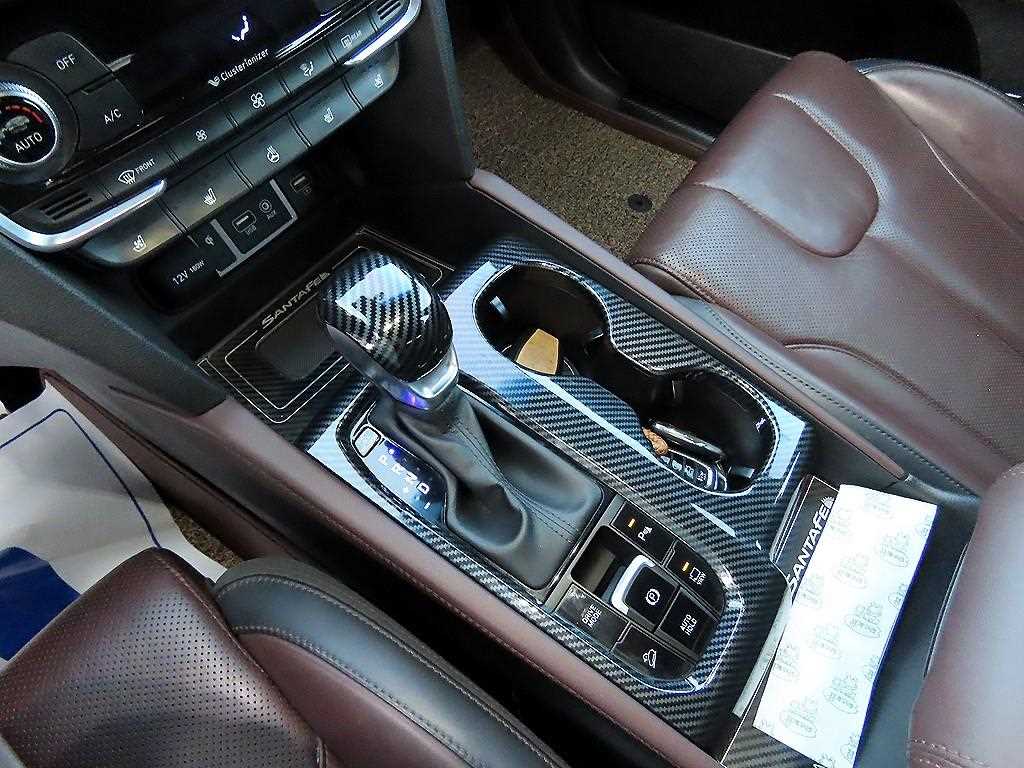 HYUNDAI Santa Fe - Vista 11