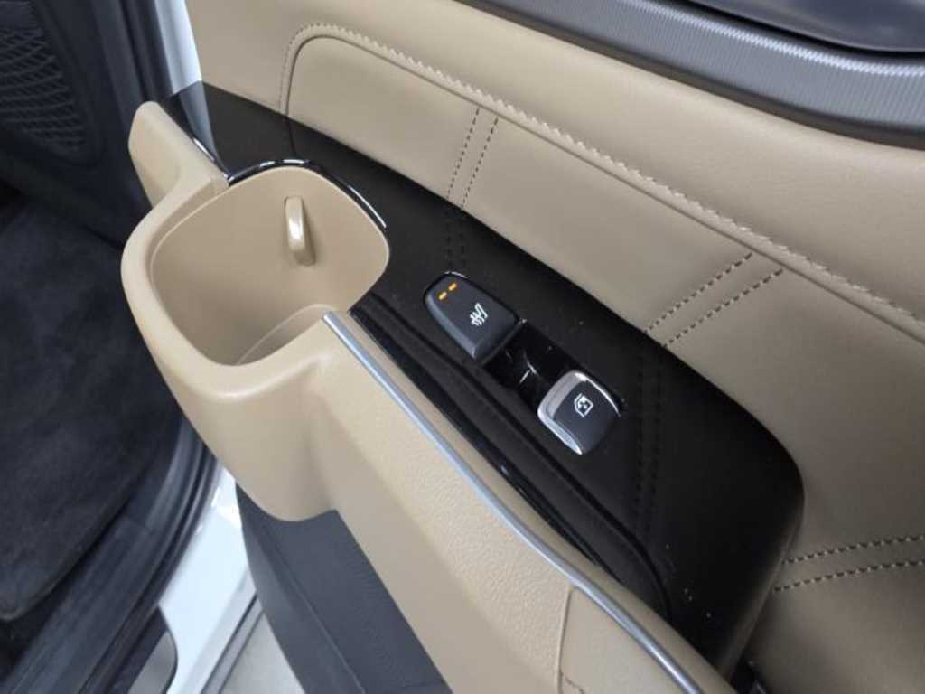 KIA Sorento - Vista 3