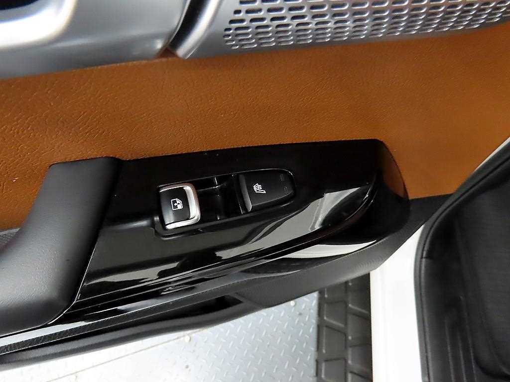 KIA Mohave - Vista 12