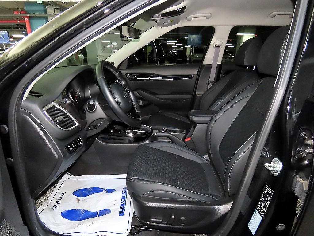 KIA Seltos - Vista 6