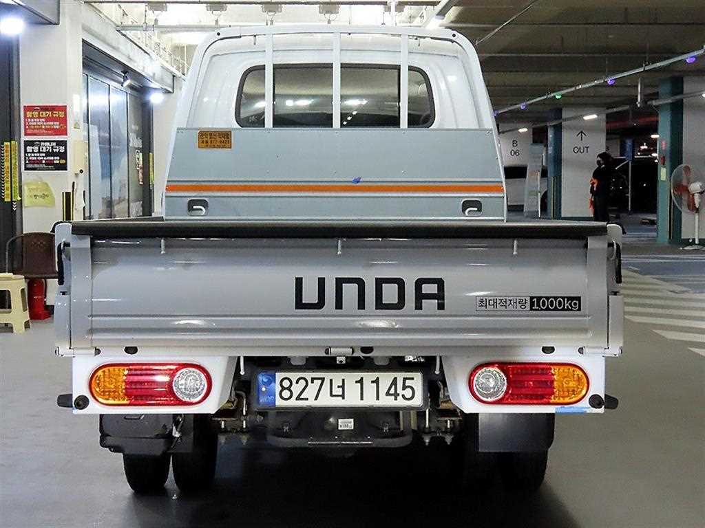 Small Truck Cargo (small) - Vista 5