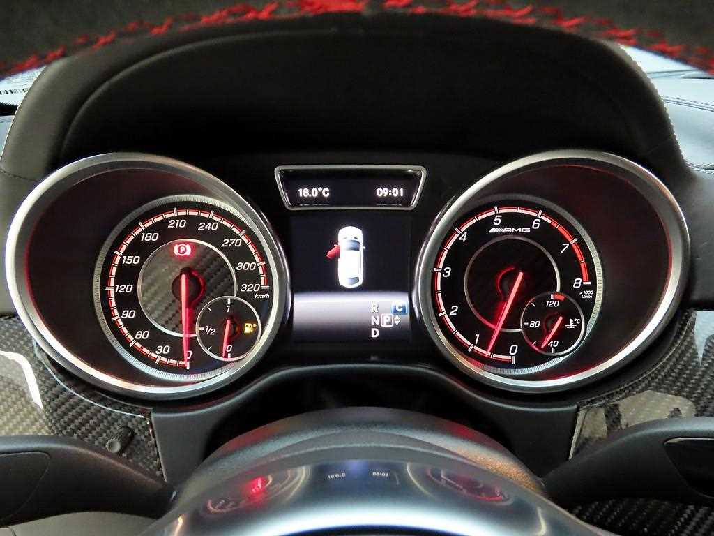 Mercedes Benz GLE Class - Vista 5