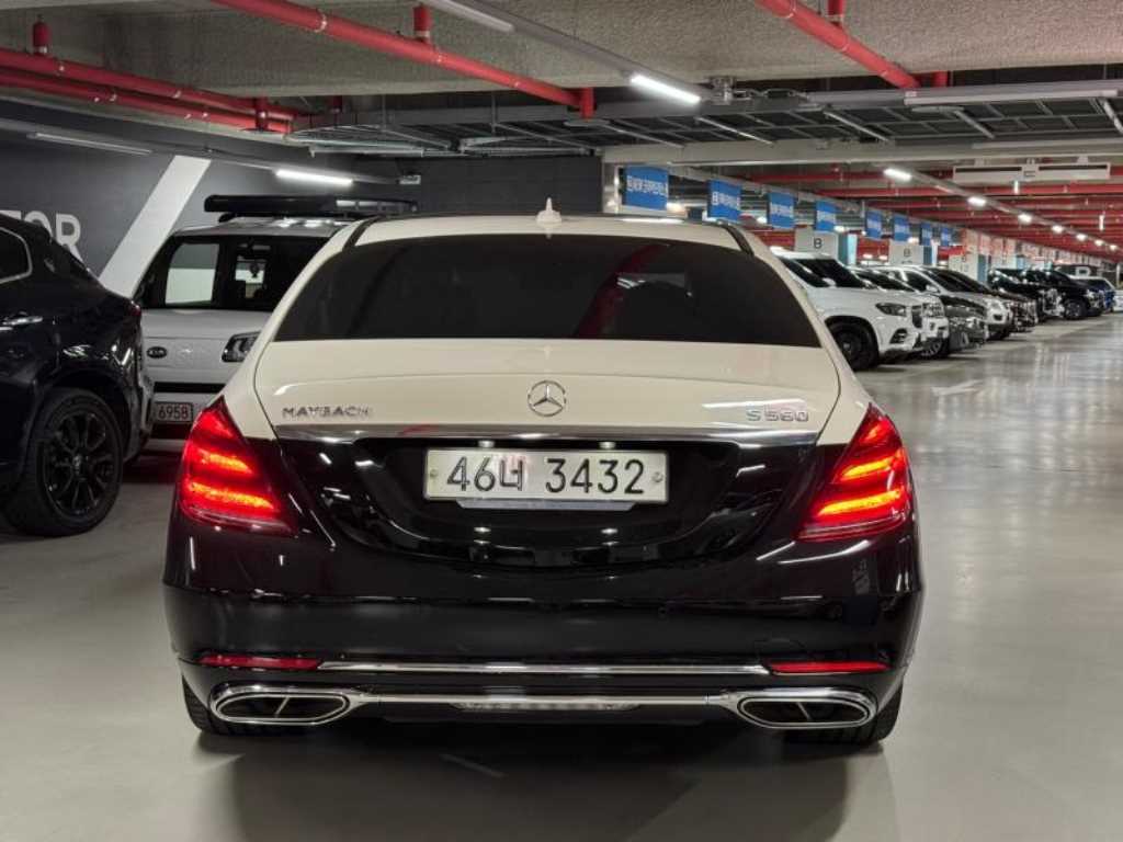 Mercedes Benz S Class - Vista 4