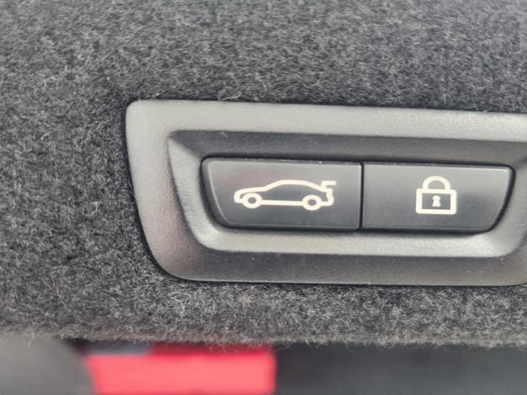 BMW 7 Series - Vista 5