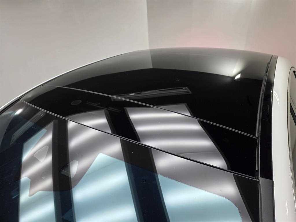 Mercedes Benz E class - Vista 7