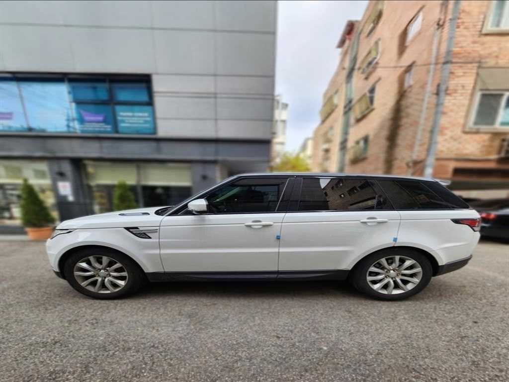 Land Rover Range Rover Sports - Vista 4