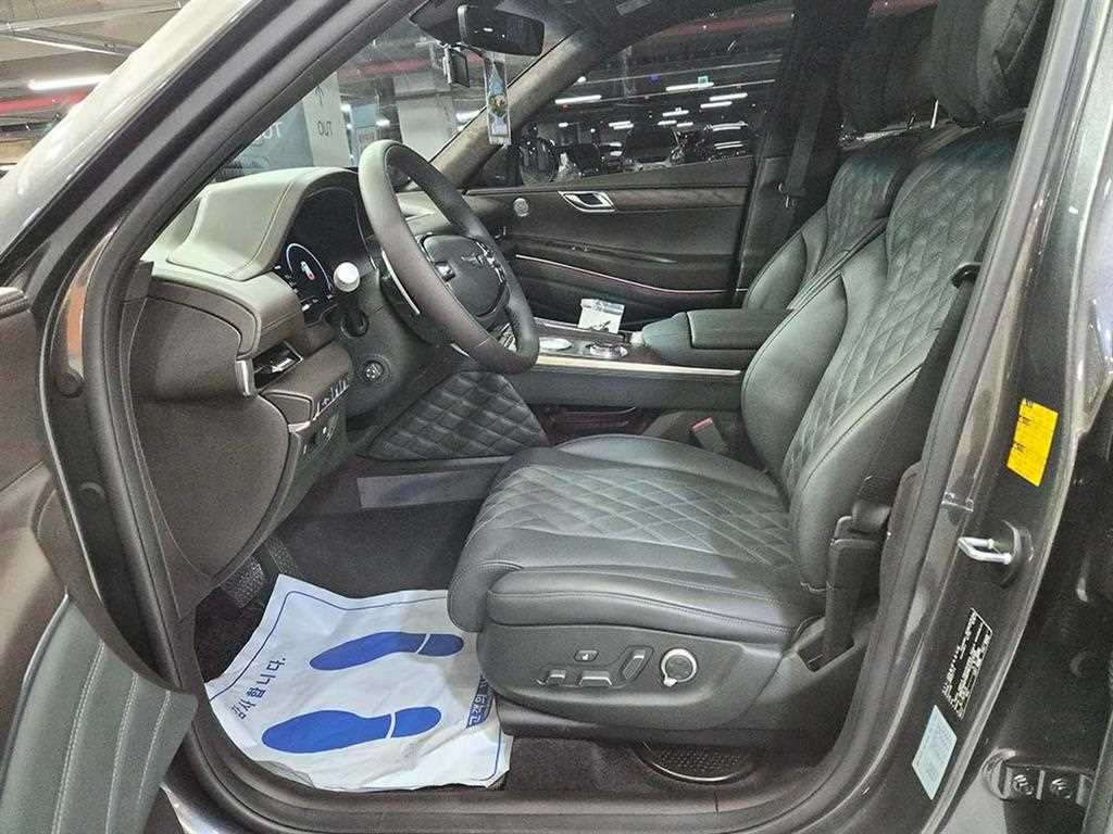 Genesis GV80 - Vista 6