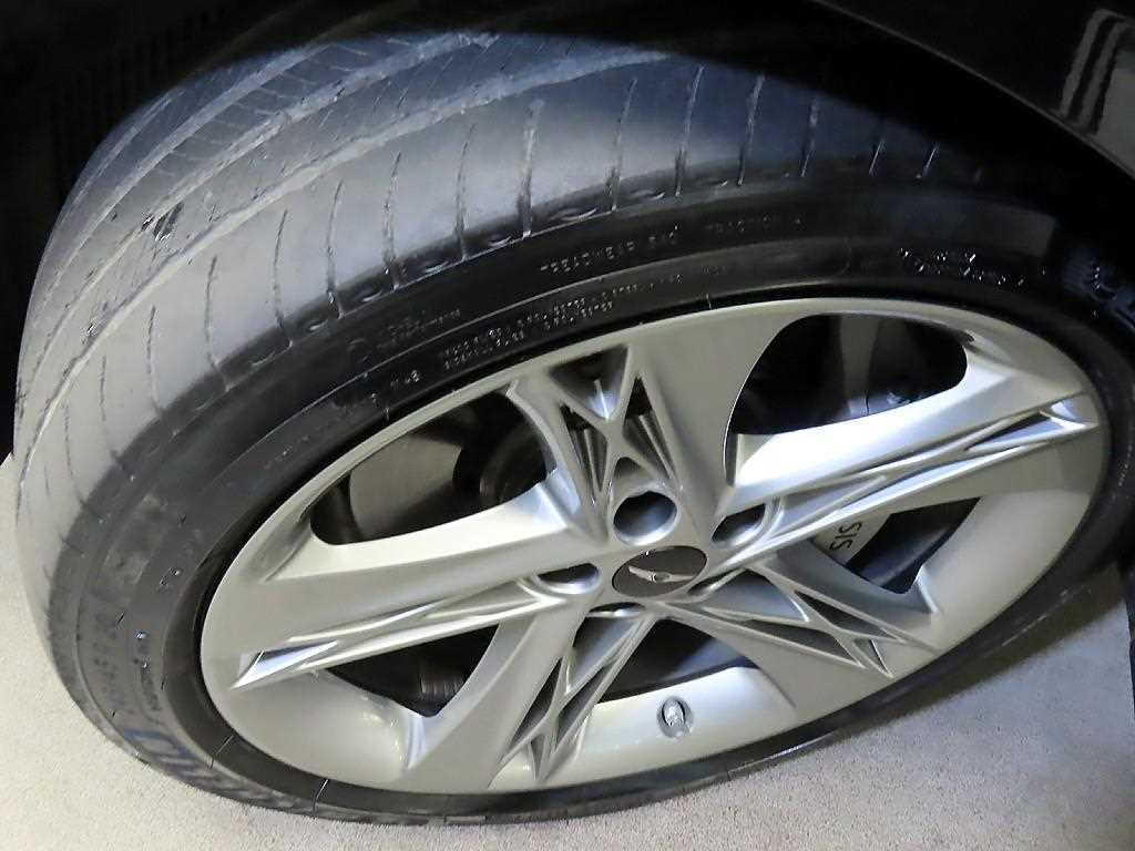 Genesis G90 2023 Negro - Importación desde Corea - HF Imports Iquique - Foto 20