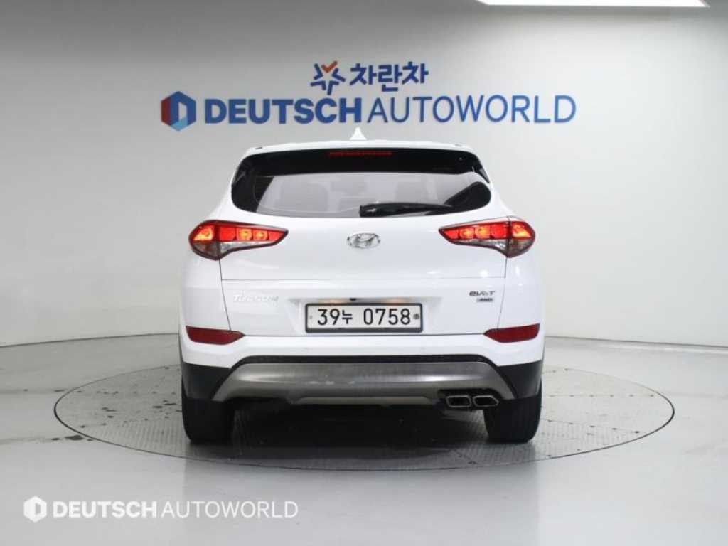 HYUNDAI Tucson - Vista 4