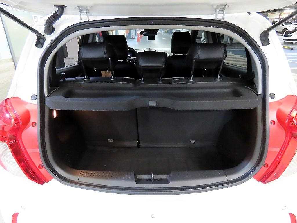 Chevrolet Spark 2018 Blanco - Importación desde Corea - HF Imports Iquique - Foto 17