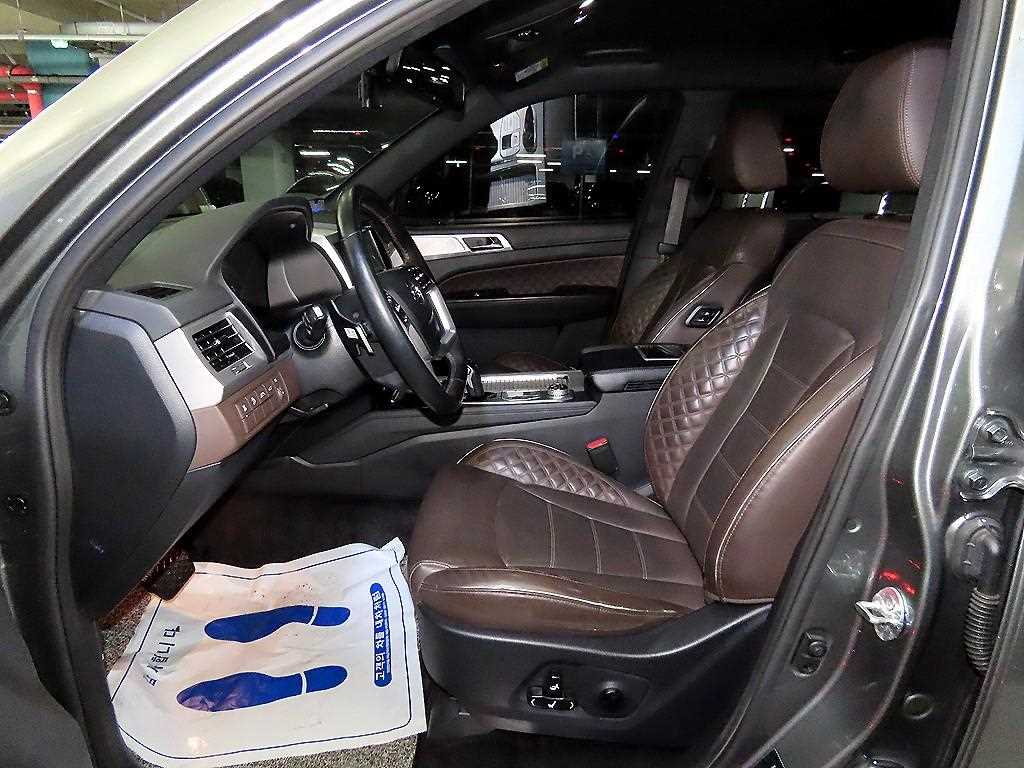 Ssangyong Rexton - Vista 6