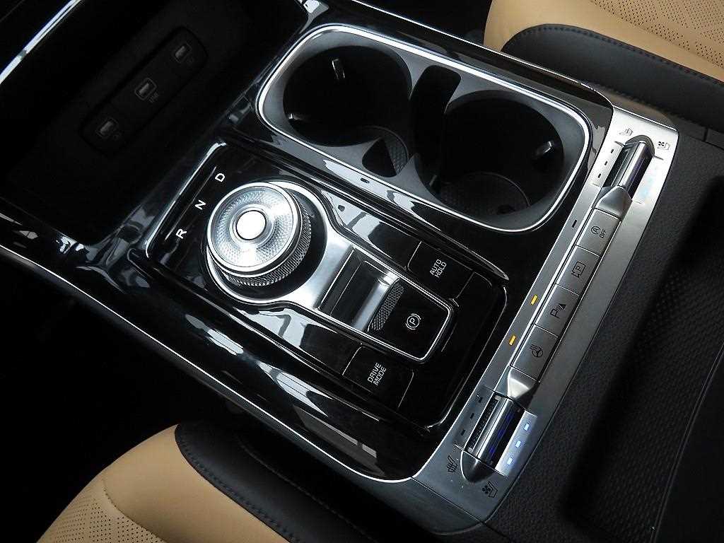 KIA Carnival 2023 Blanco - Importación desde Corea - HF Imports Iquique - Foto 14