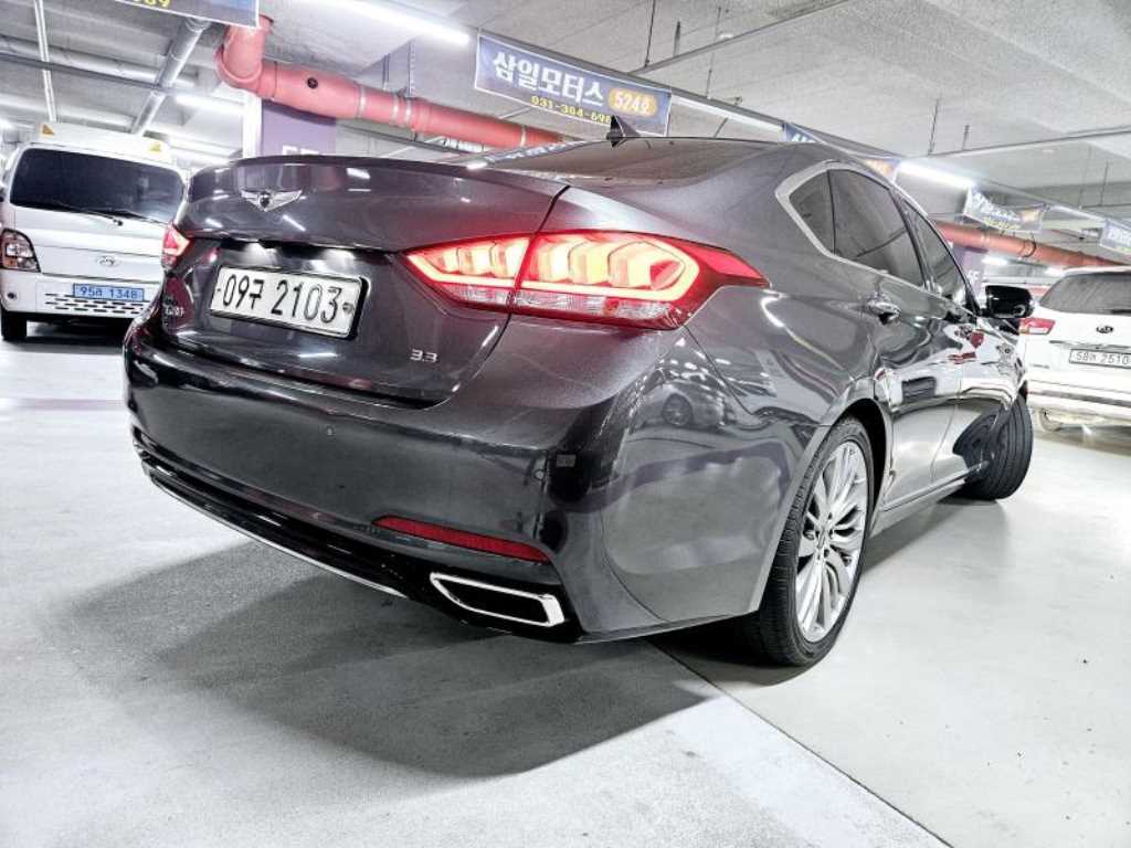 Genesis G80 - Vista 4