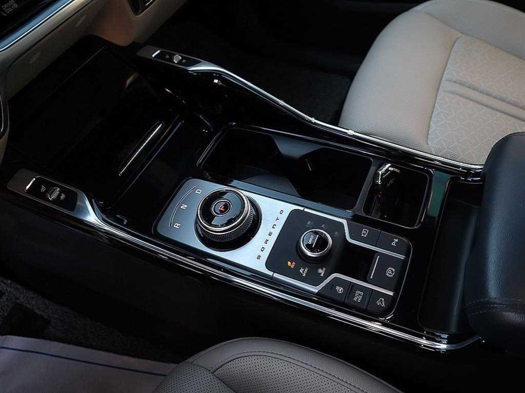 KIA Sorento - Vista 12
