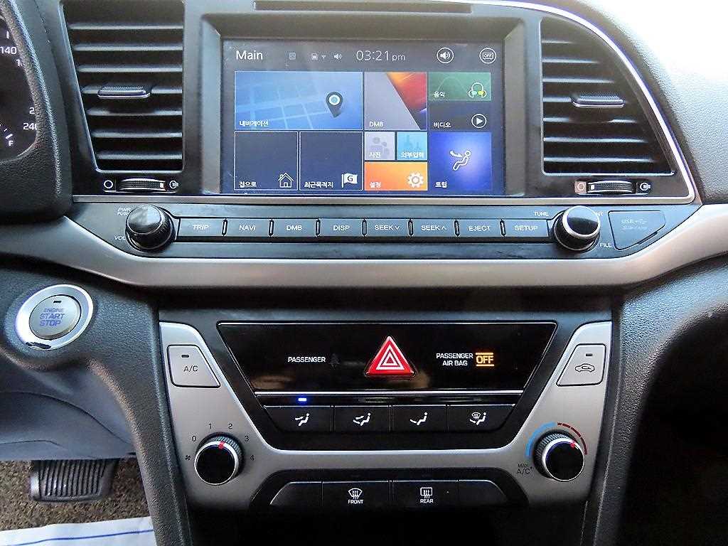 HYUNDAI Avante 2018 - Importación desde Corea - HF Imports Iquique - Foto 13