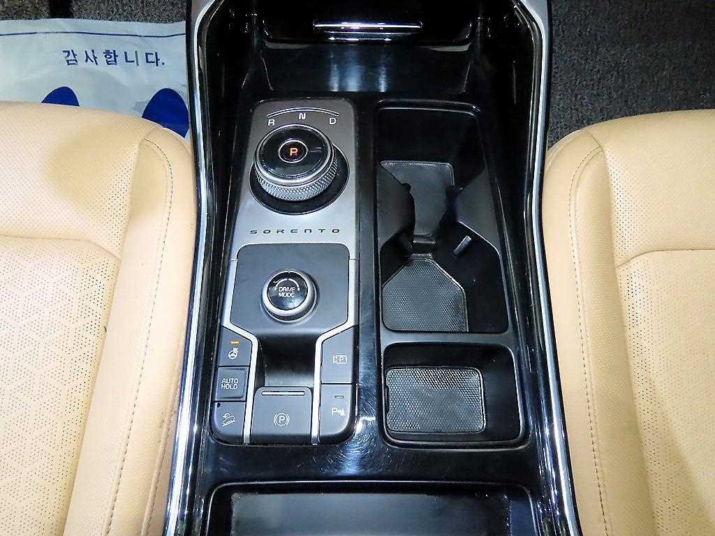 KIA Sorento - Vista 12