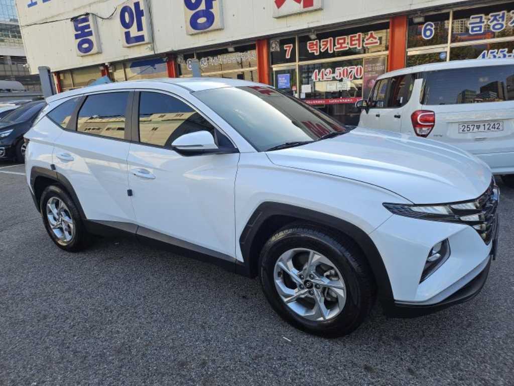 HYUNDAI Tucson - Vista 7