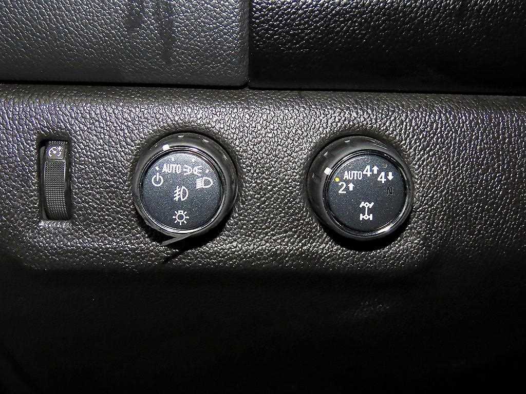 Chevrolet ?Colorado 2020 Gris - Importación desde Corea - HF Imports Iquique - Foto 14