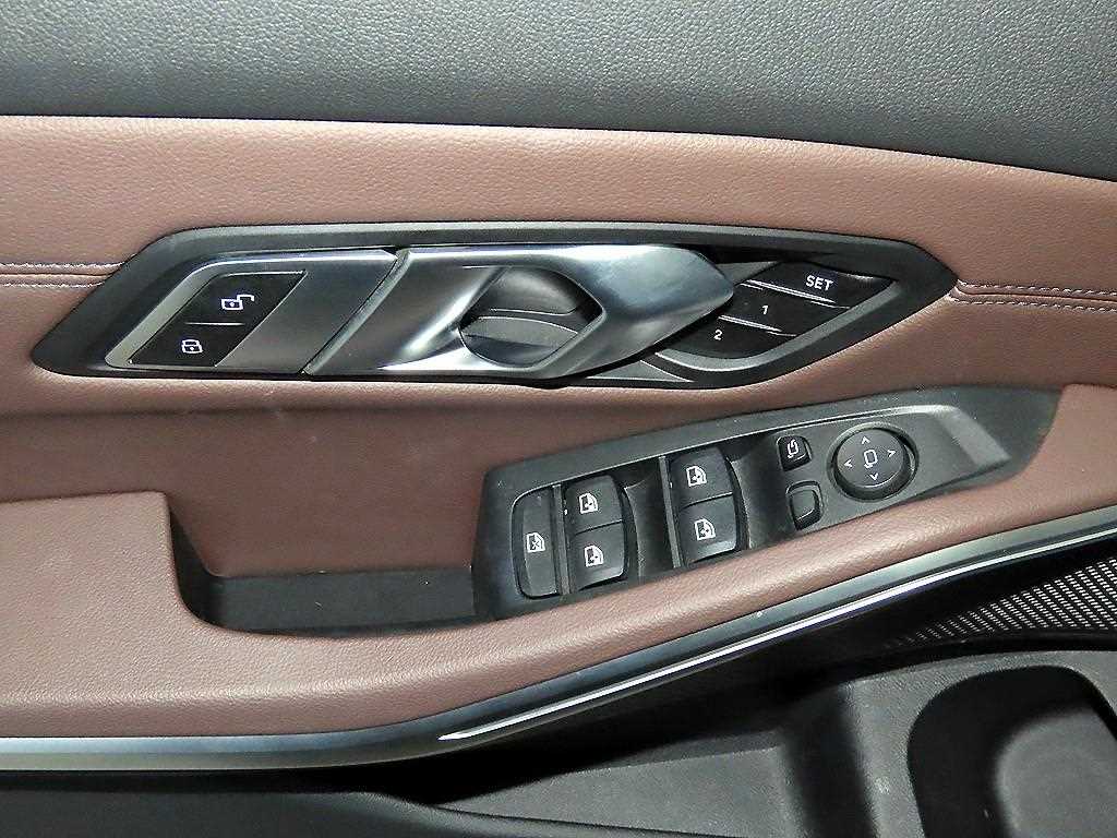 BMW 3 series 2021 Azul - Importación desde Corea - HF Imports Iquique - Foto 14