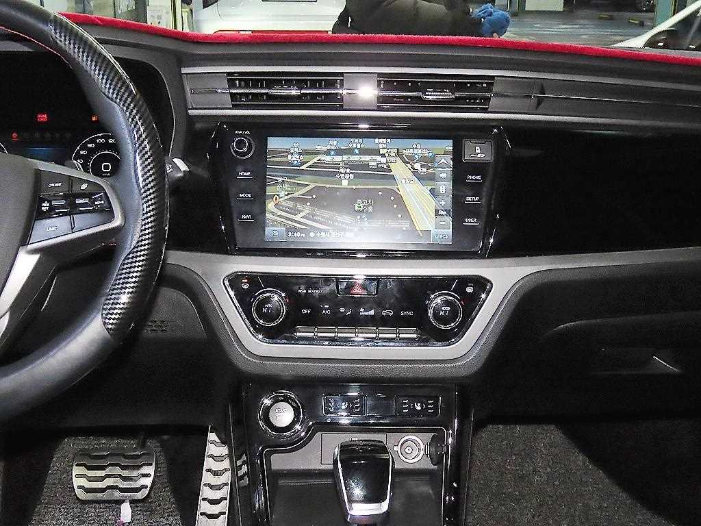 Ssangyong Korando - Vista 11