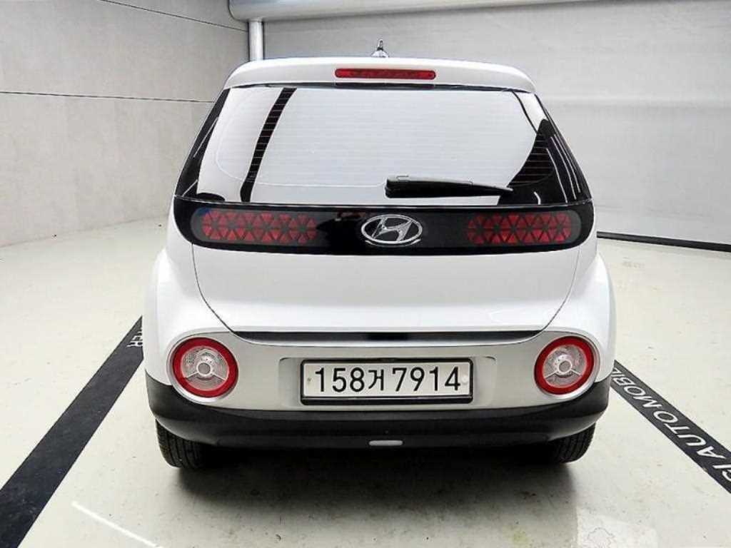HYUNDAI Casper - Vista 4