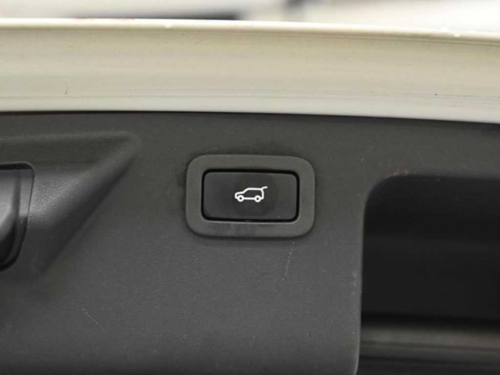 Land Rover Discovery Sports 2016 - Importación desde Corea - HF Imports Iquique - Foto 19