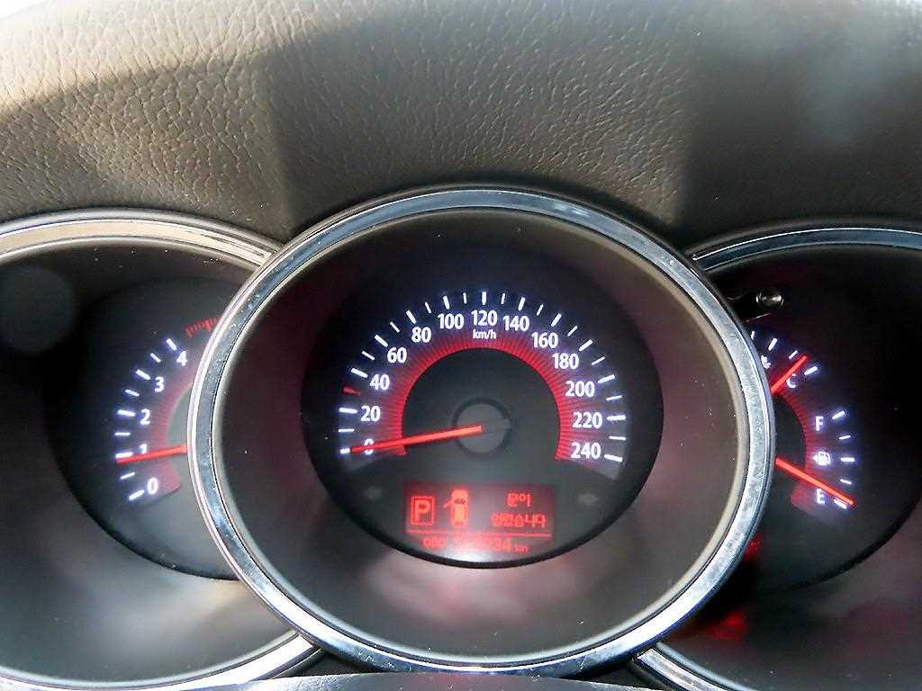 KIA Sorento - Vista 9