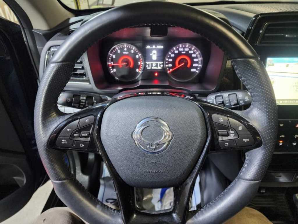 Ssangyong Tivoli 2020 Azul - Importación desde Corea - HF Imports Iquique - Foto 13