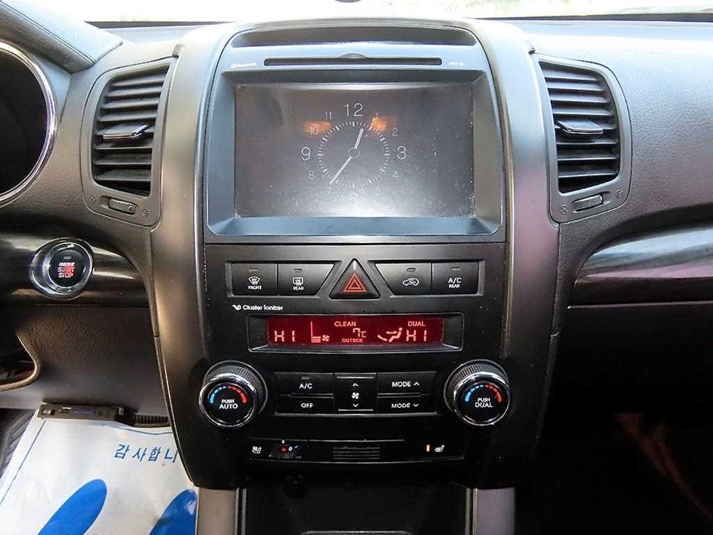 KIA Sorento 2012 Gris - Importación desde Corea - HF Imports Iquique - Foto 13