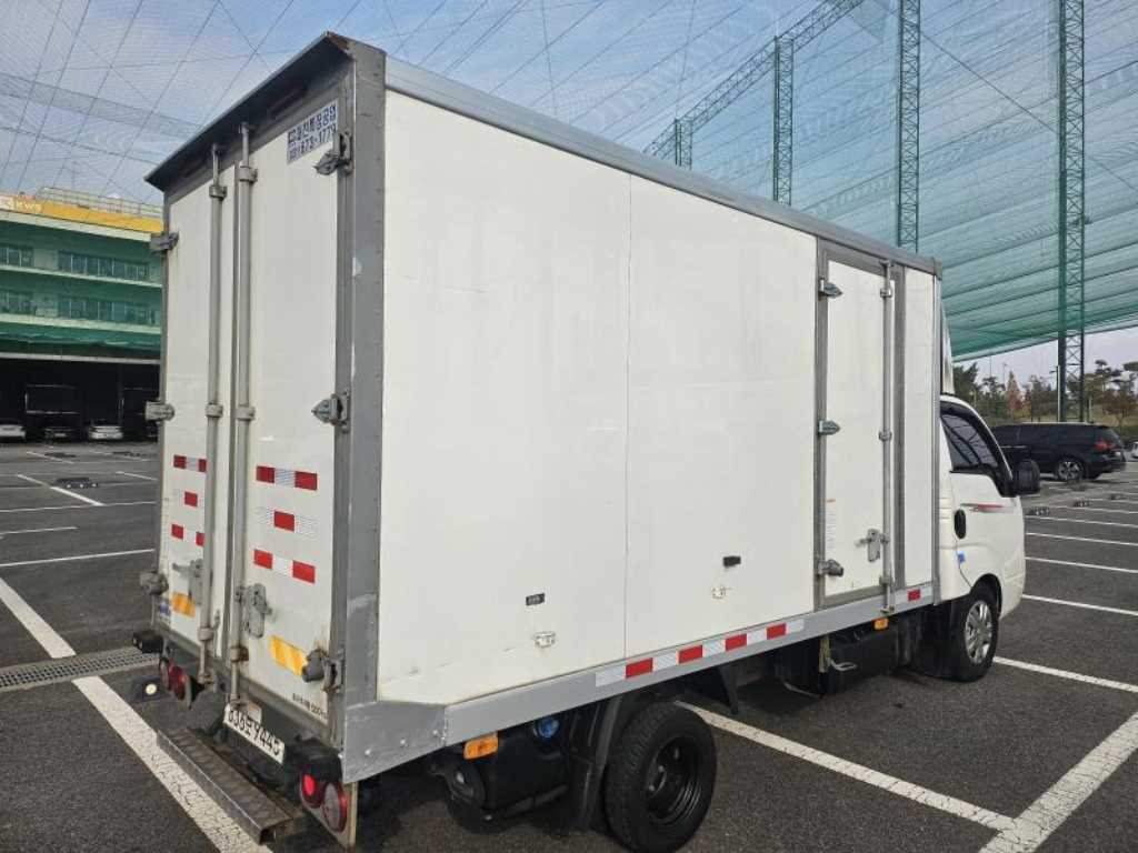 Small Truck Freezer Box(High Deck) - Vista 6