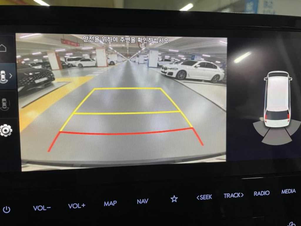 HYUNDAI Staria - Vista 11