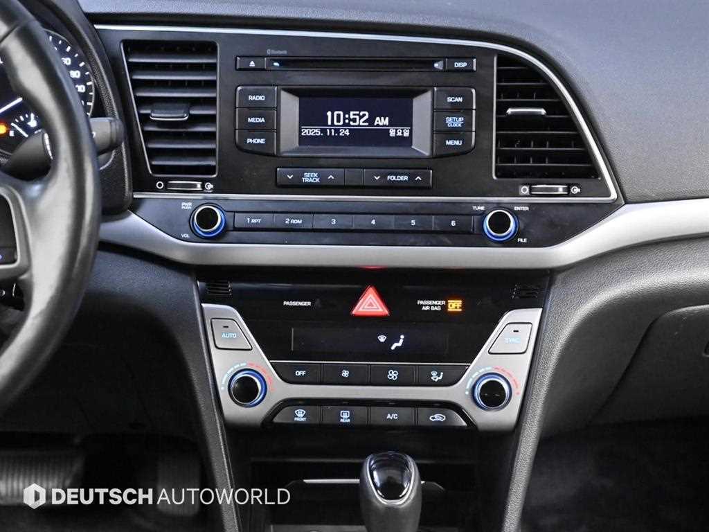 HYUNDAI Avante 2016 Plateado - Importación desde Corea - HF Imports Iquique - Foto 14