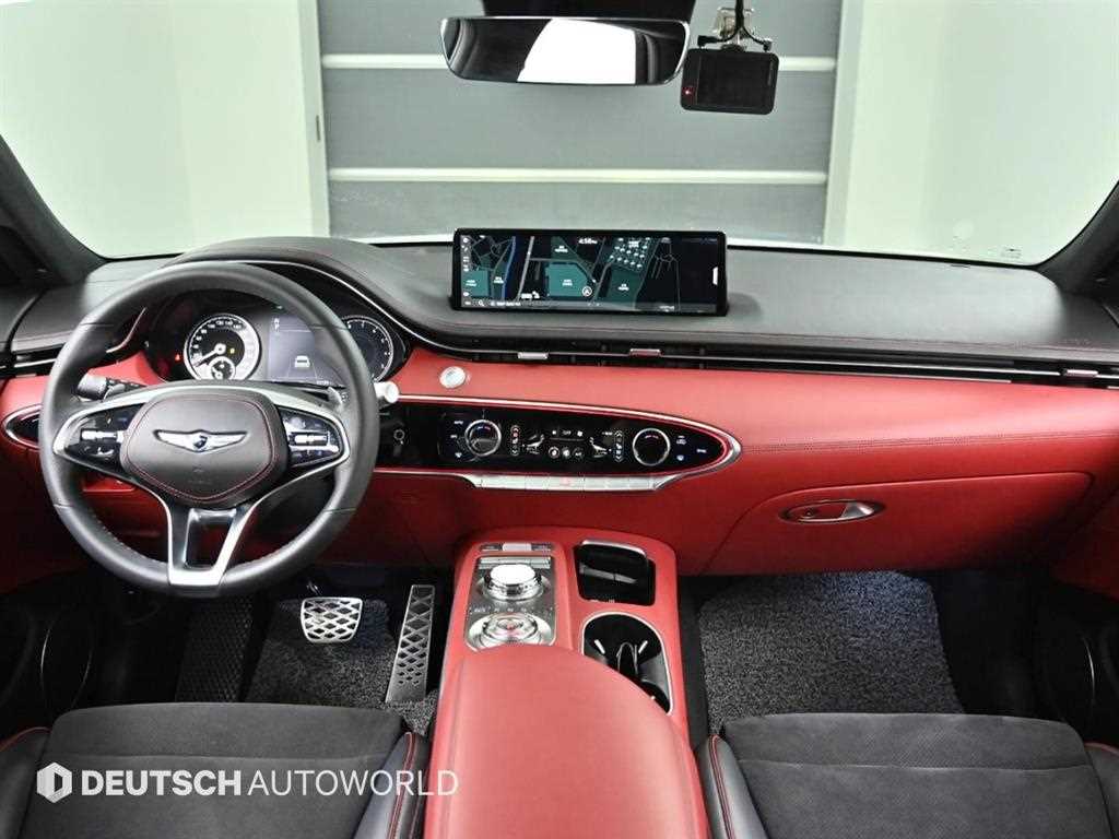 Genesis GV70 - Vista 7