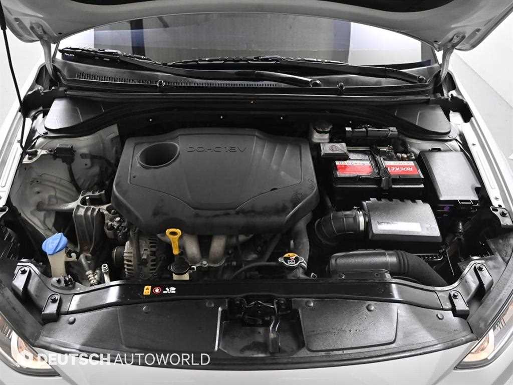 HYUNDAI Avante - Vista 6