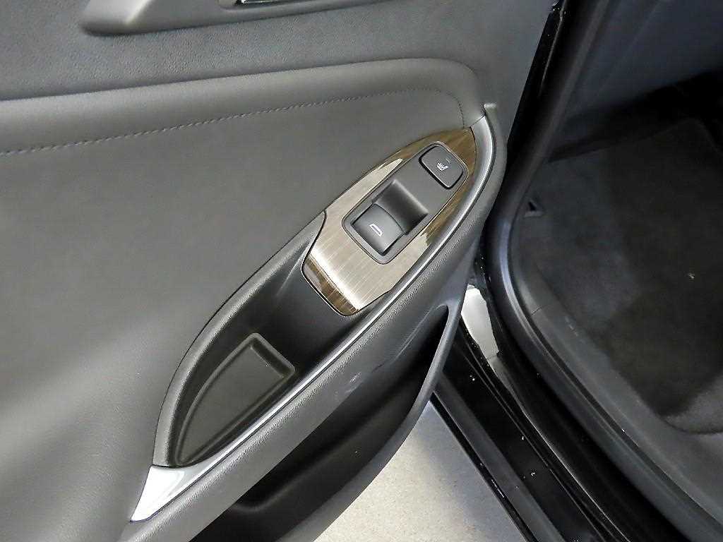 Chevrolet Malibu 2019 Negro - Importación desde Corea - HF Imports Iquique - Foto 17