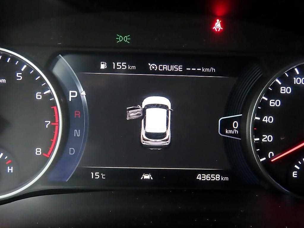 KIA Seltos - Vista 8