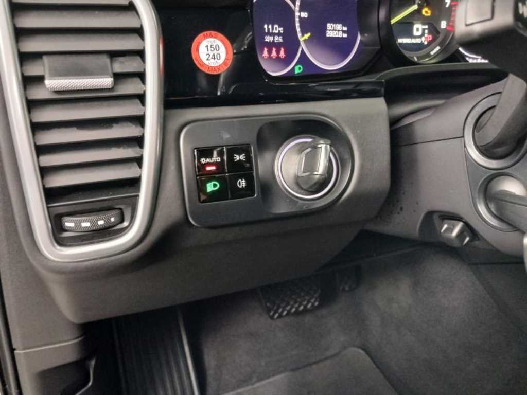 Porsche Cayenne - Vista 12