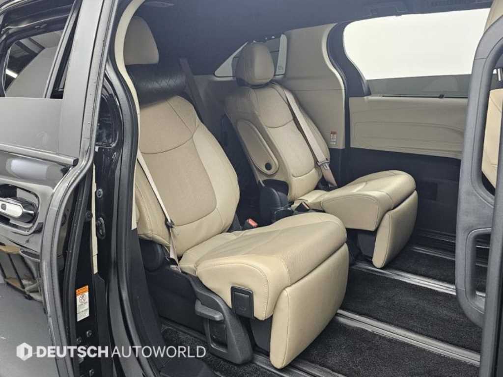 Toyota Siena - Vista 12