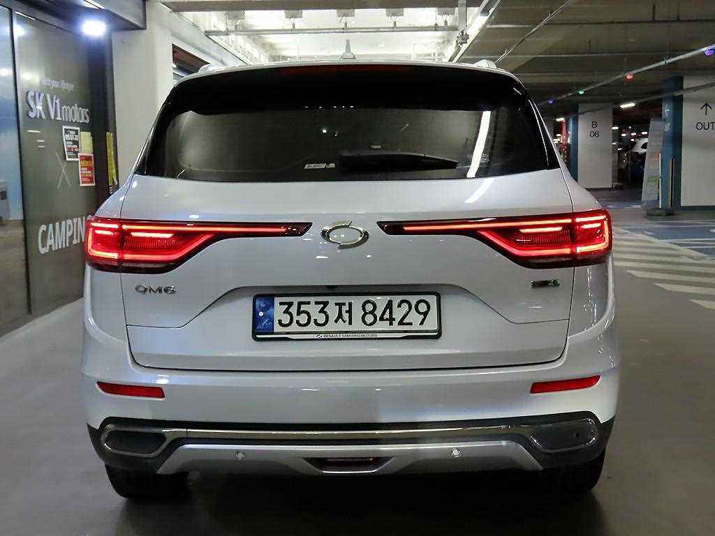 SAMSUNG QM6 - Vista 5