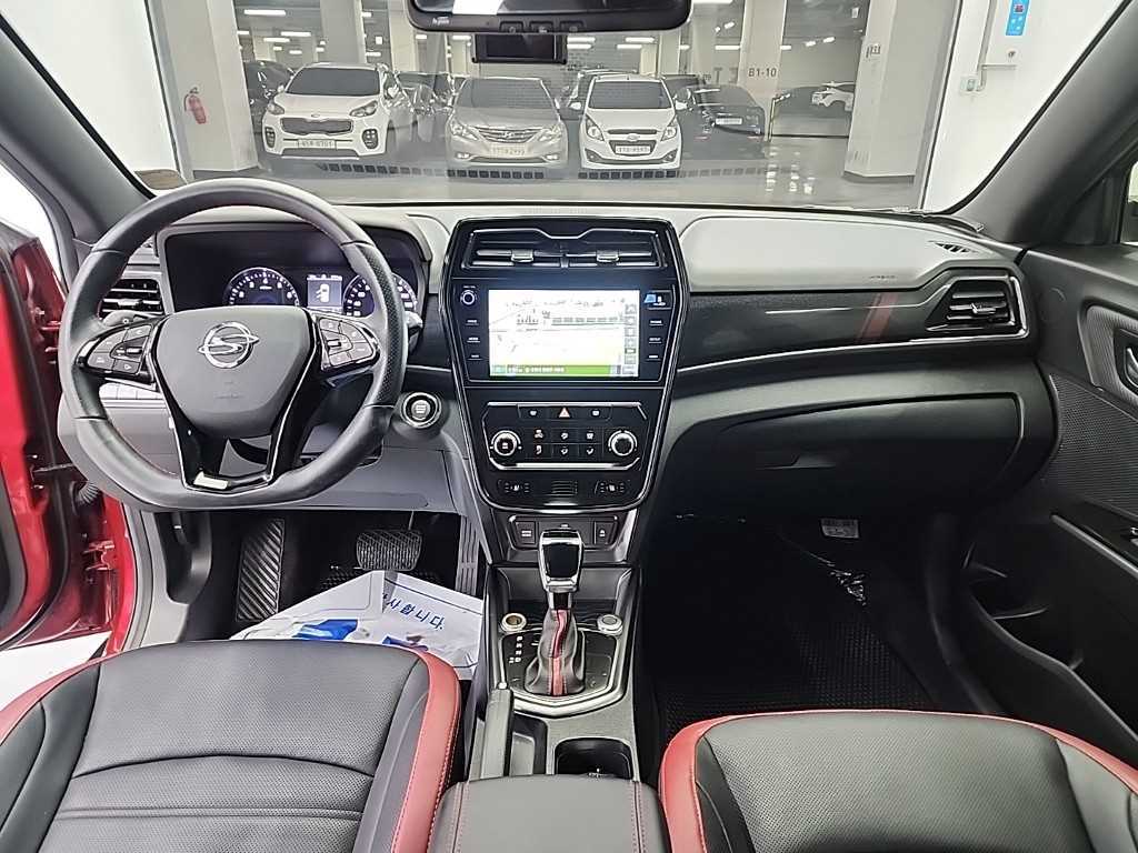 Ssangyong Tivoli - Vista 7